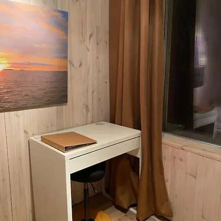 Vierastupa Laehellae Keskustaa * Oulu