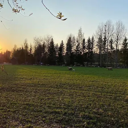 Vierastupa Laehellae Keskustaa Lejlighed *